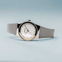 Bering Dames horloge Classic 27mm 12927-010