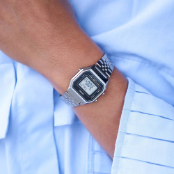 Dames horloge Casio Retro LA680WEA-1EF