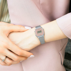 Dames horloge Casio Retro LA670WEA-4A2EF